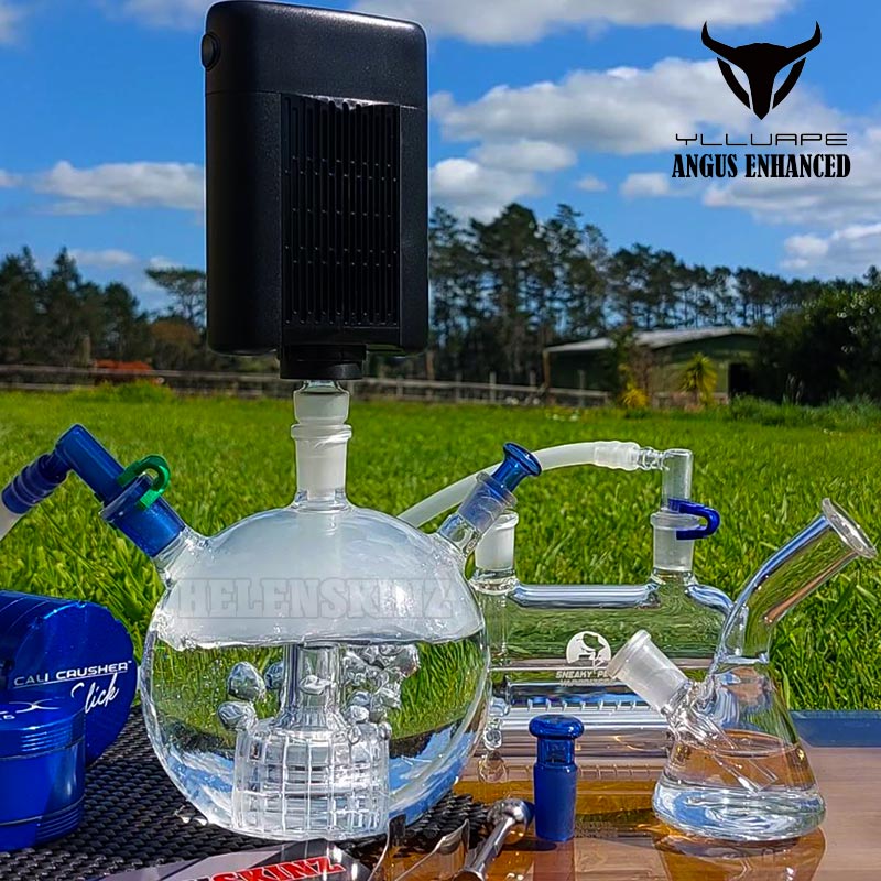 Angus Enhanced Vape on Bong using Glass WPA